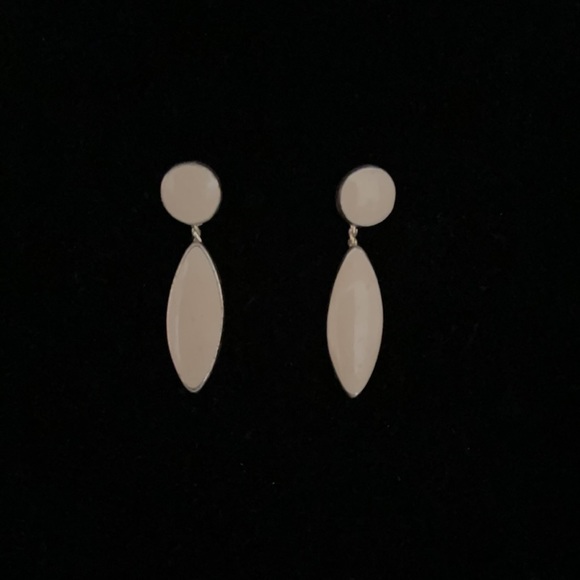 Earrings - Picture 2 of 3